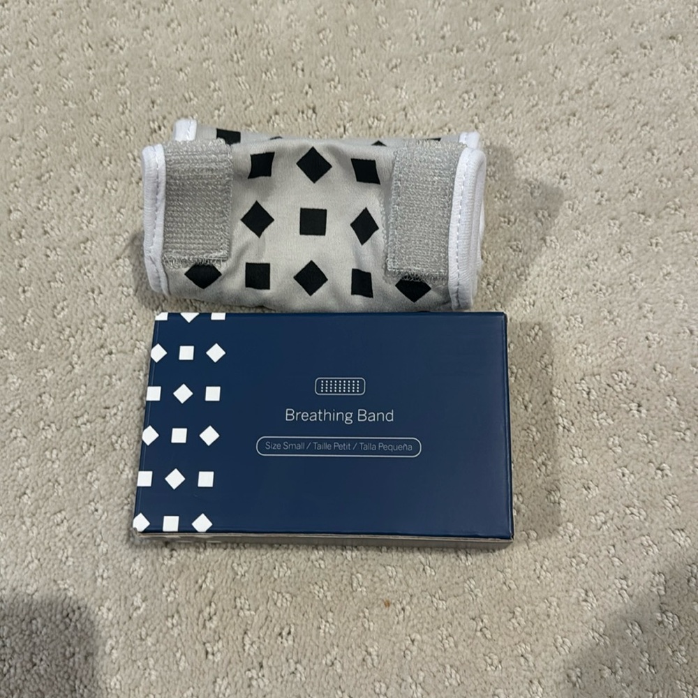 2 Nanit Breathing Bands new never used 0-3mo (size small)